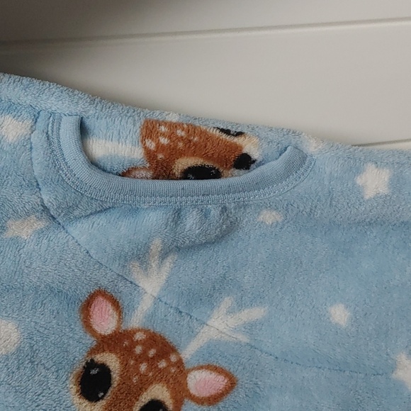 URBAN KIDS size Medium light blue sleeper onesie Reindeer pattern hood f… - Picture 5 of 7